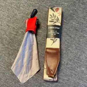 NWT WILDTREE camera neck strap- Adjust 36”-58” w/ connectors + microfiber cloth